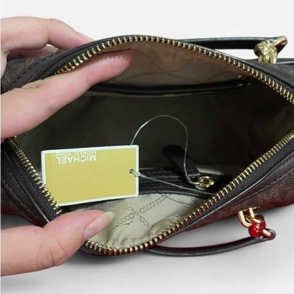 Michael Kors Signature Brown and Gold Shoulder Bag - Picture 3 of 4